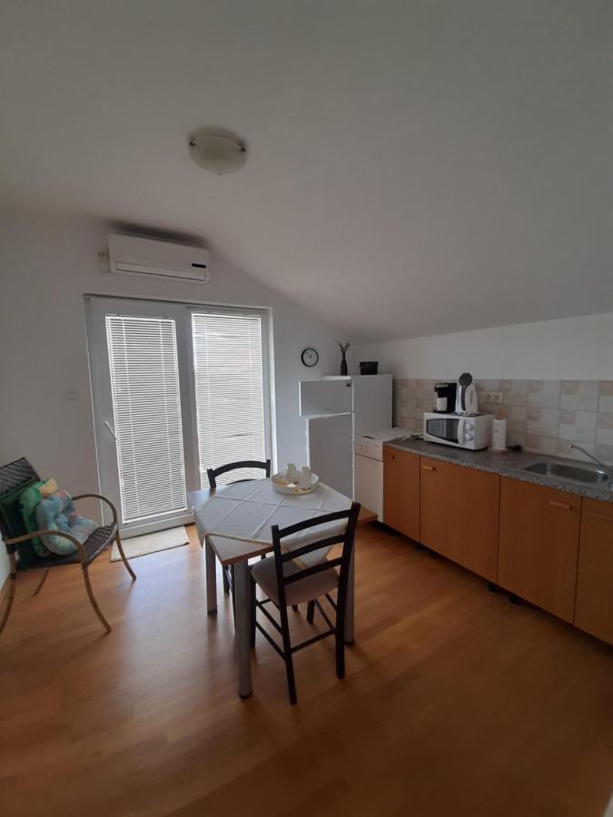 Ferienwohnung Nena 2 Sukošan Exterior foto