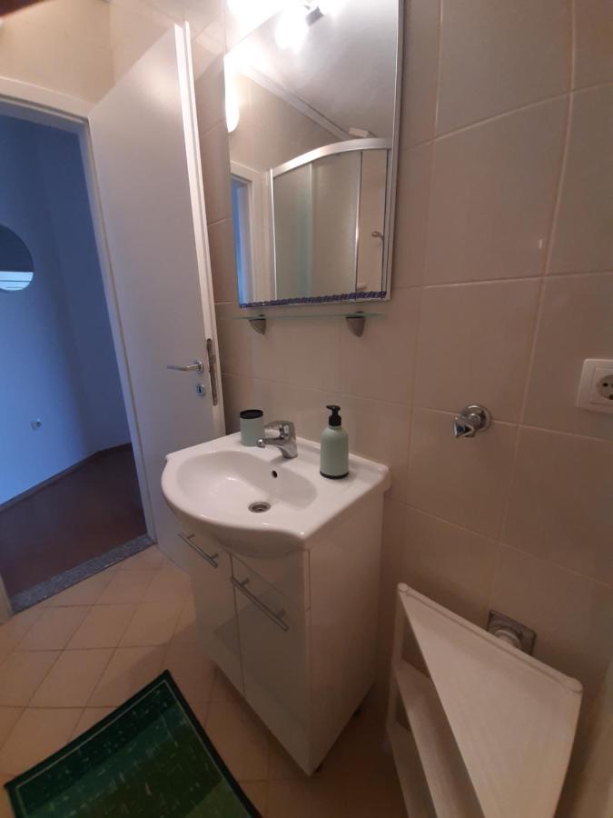 Ferienwohnung Nena 2 Sukošan Exterior foto