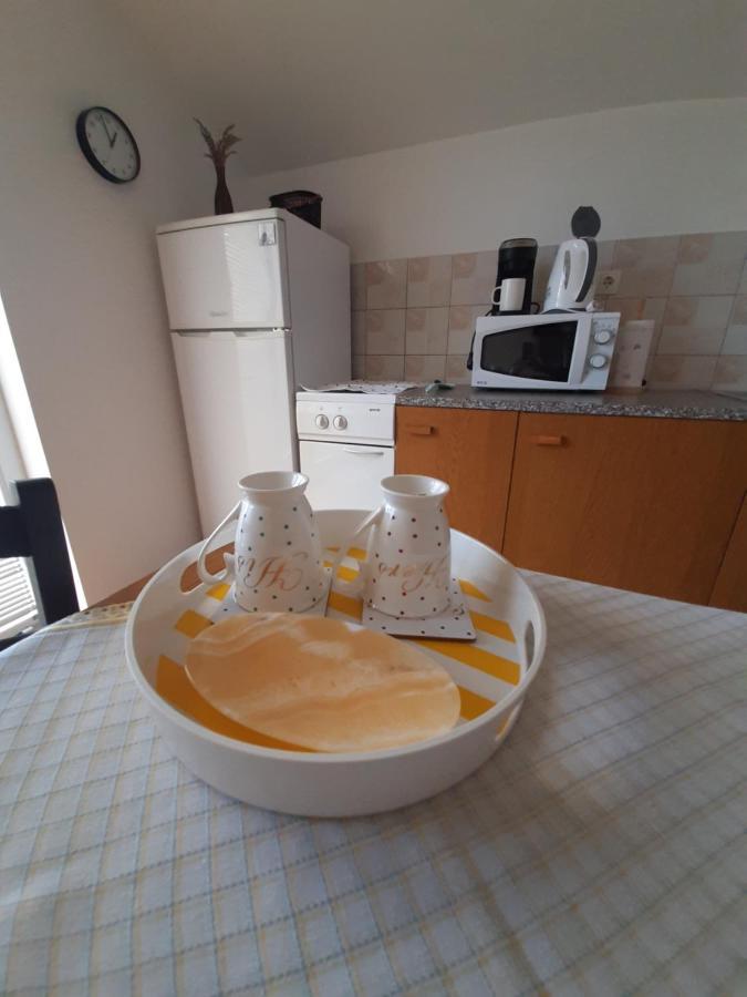 Ferienwohnung Nena 2 Sukošan Exterior foto